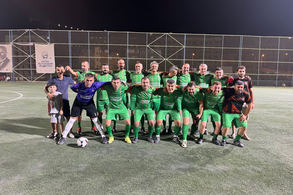 38. Erhan Aksay Futbol Turnuvası’nın Finalisti; Defne Veteranlar