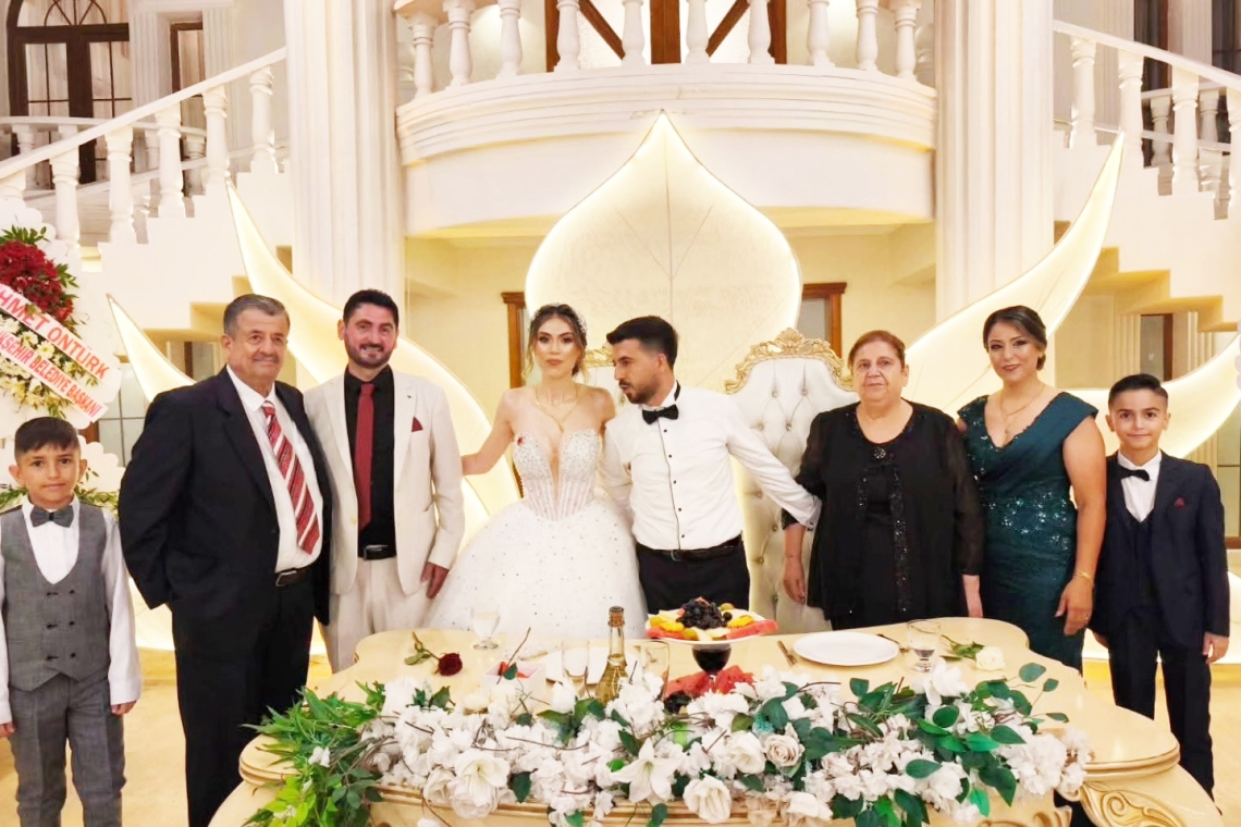 Ece Koçak ile Asaf Çağlar Dünyaevine Girdi