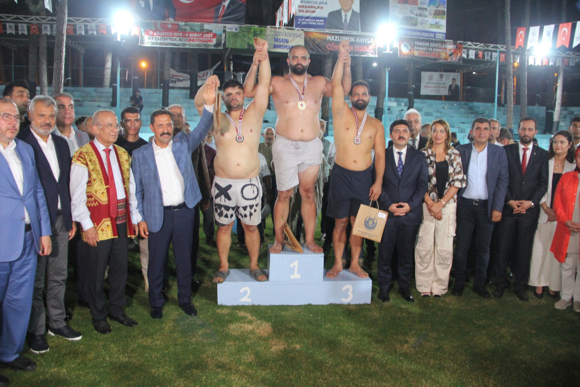 YAYLADAĞINDA ATA SPORU ABA GÜREŞİ HEYECANI 