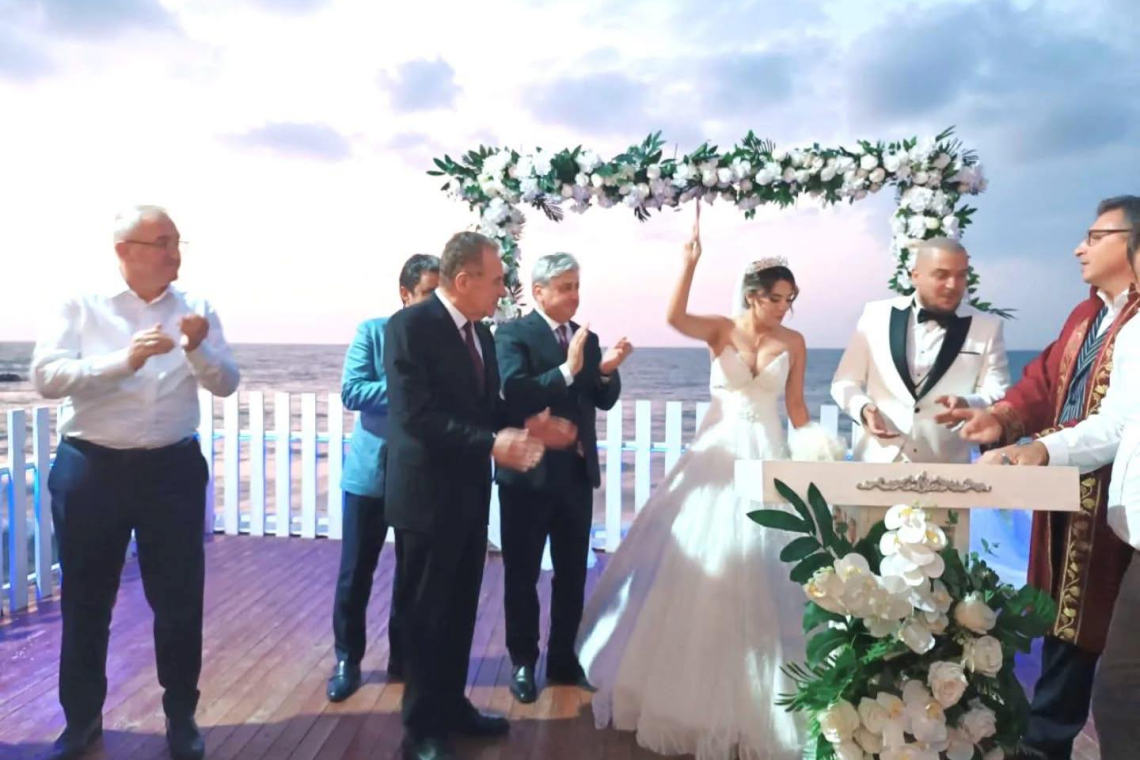 Yücelen ve Okan Ailelerinin Mutlu Günü