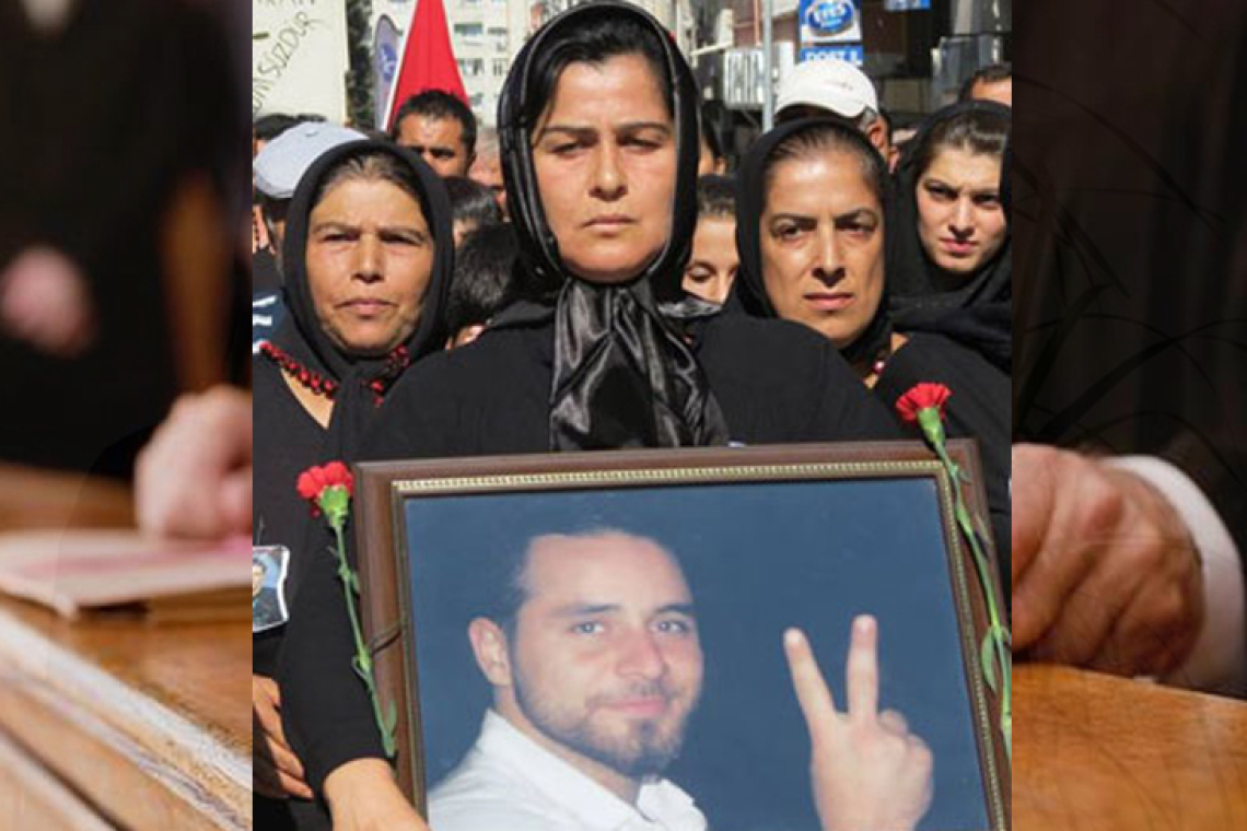 Ahmet’in Annesinden Adalet Çağrısı: Adalet İstiyoruz Para Değil!