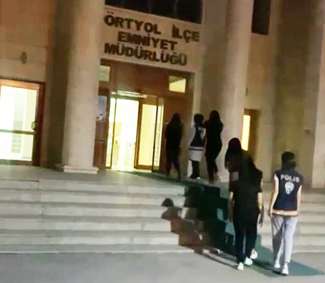 Hatay'da 5 Yabancı Uyruklu Sınır Dışı Edildi