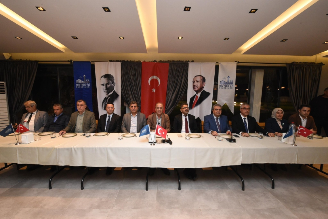 MUHTARLARLA BULUŞAN BAŞKAN YAPAR: GÖREV AÇISINDAN ZOR BİR DÖNEM