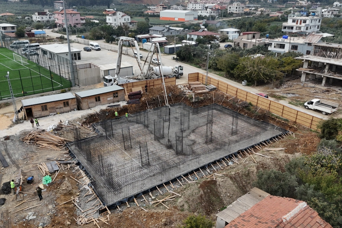 SAMANDAĞ’DA KREŞİN TEMELİ ATILDI