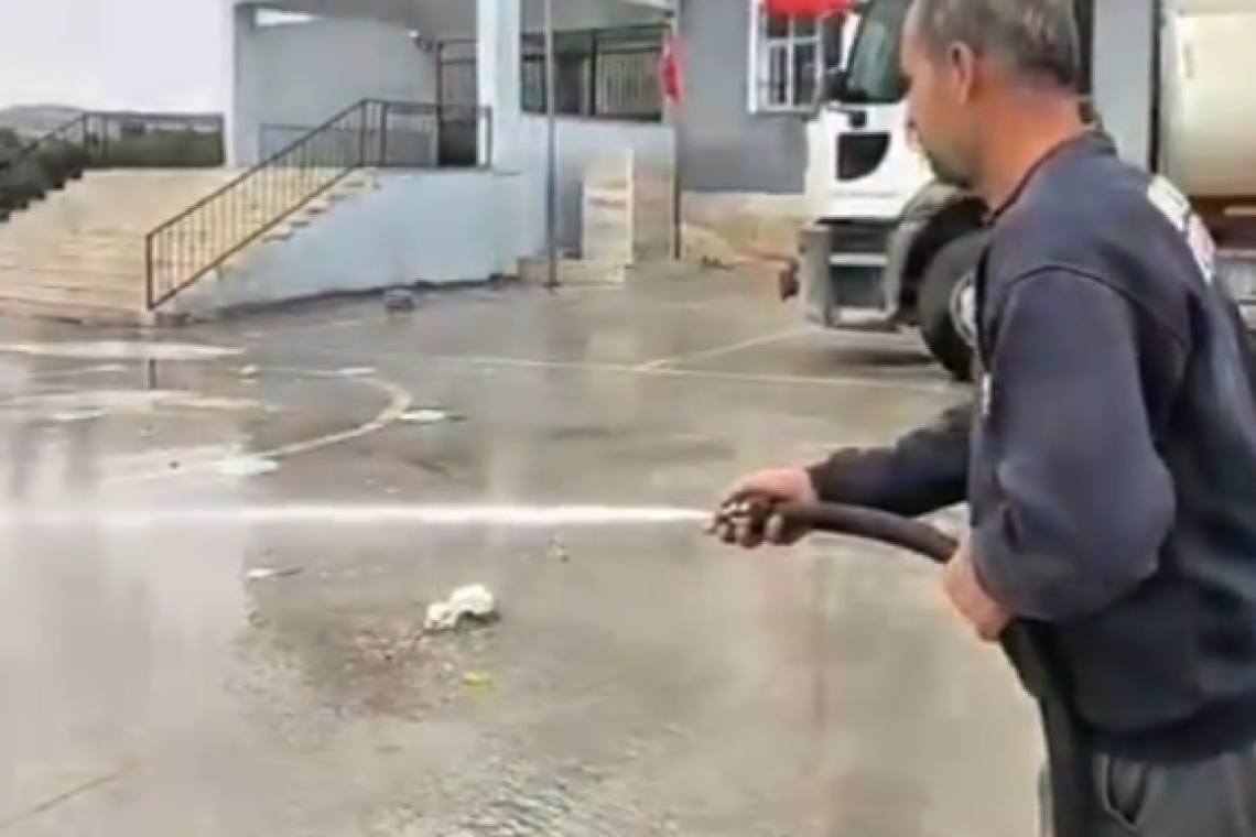 AÇIKDERE MAHALLESİ’NDE KAPSAMLI TEMİZLİK 
