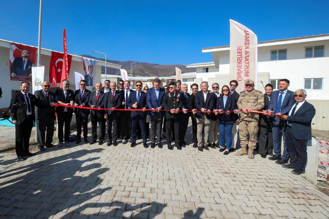 HATAY'DA 100. YILDA UMUT VAR KÖYÜ SEVİNCİ