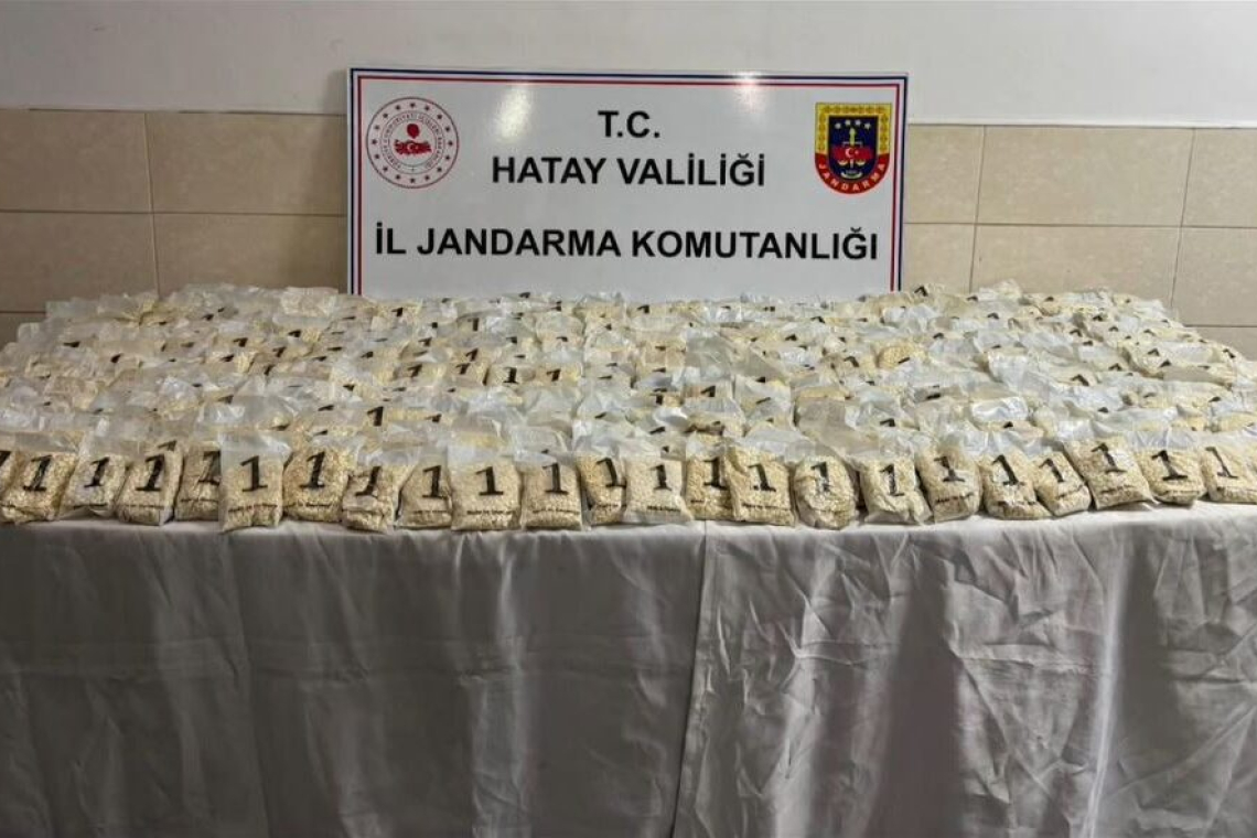 HATAY'DA 625 BİN CAPTAGON ELE GEÇİRİLDİ