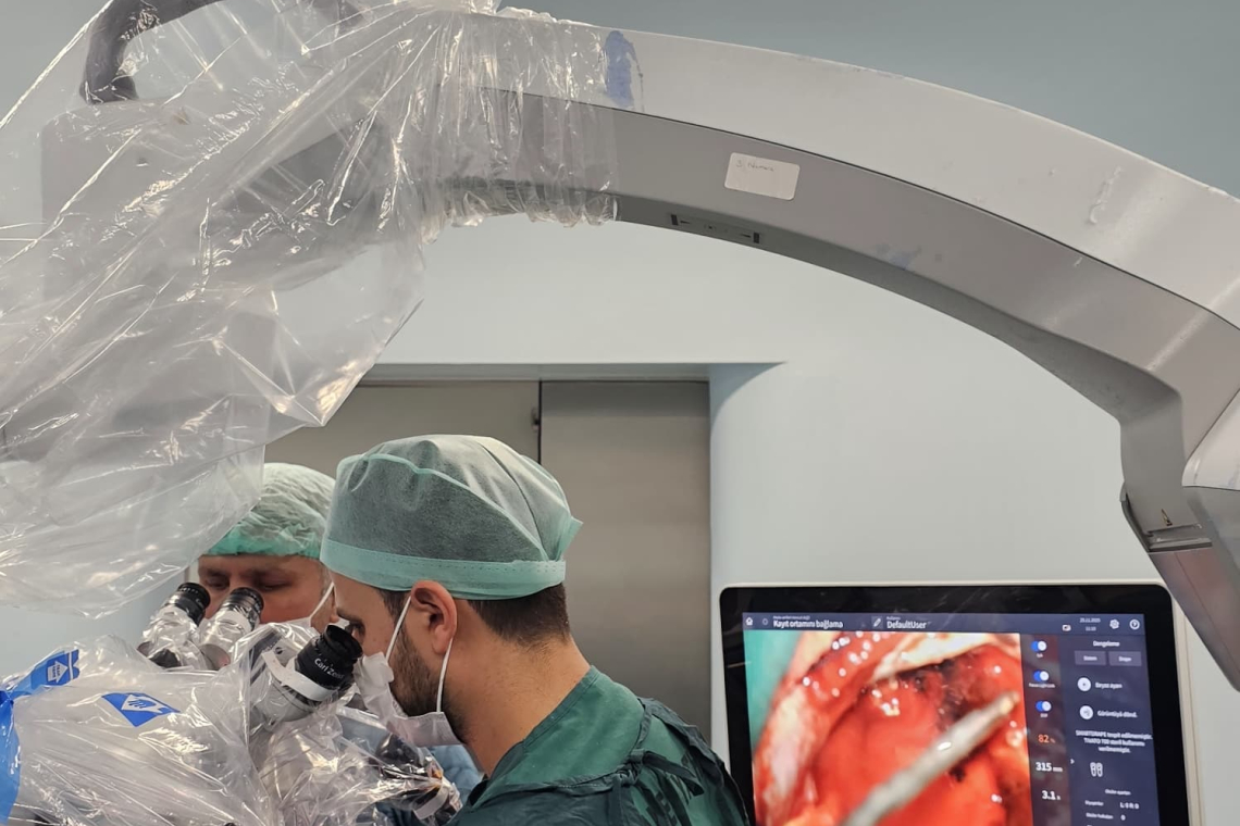 Hatay'da Beyin Tümörü Ameliyatı 