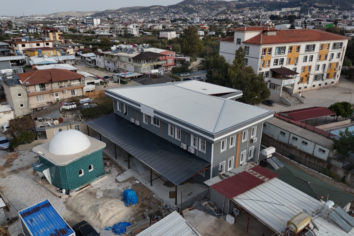 GÜZELBURÇ MAHALLESİNE TAZİYE VE ADAKEVİ 