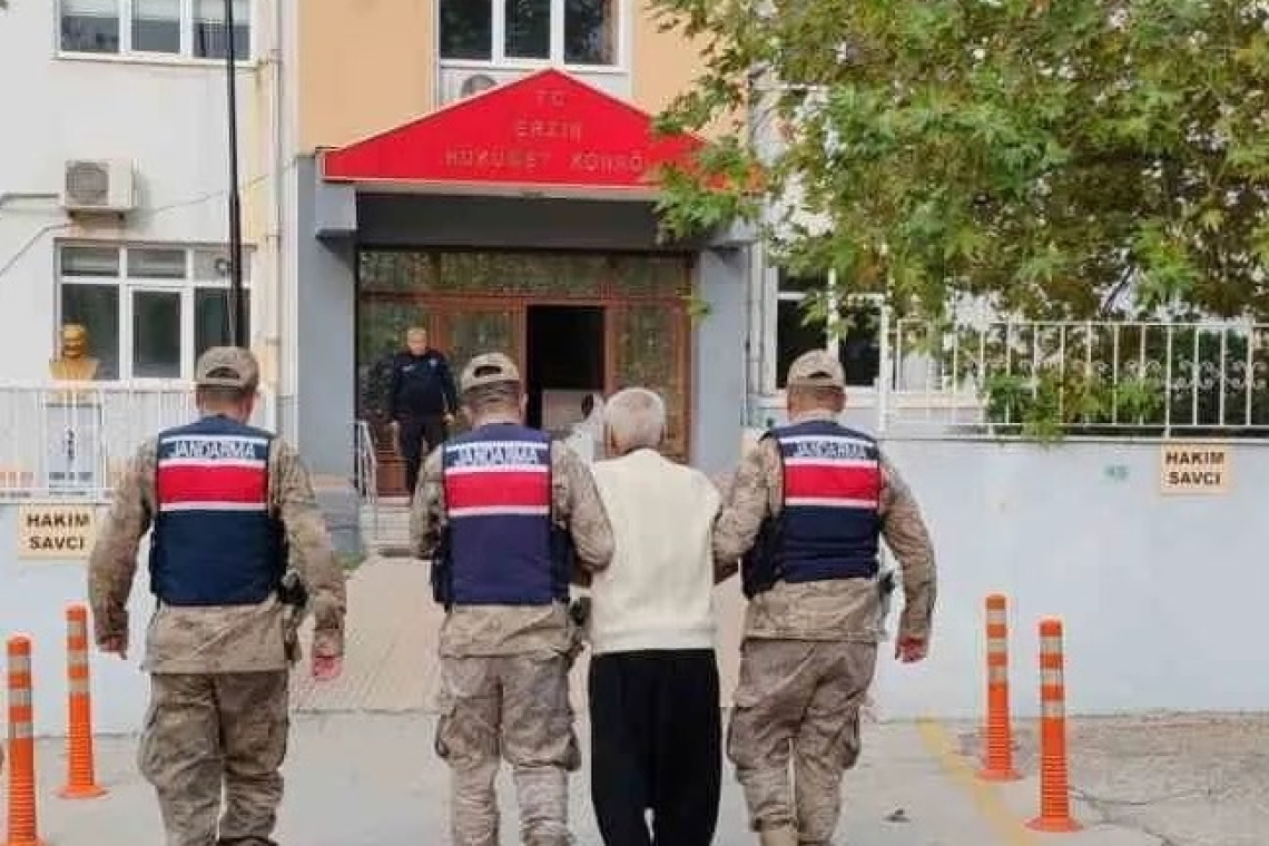 77 Yaşındaki Şahıs, Karısını Öldürdü