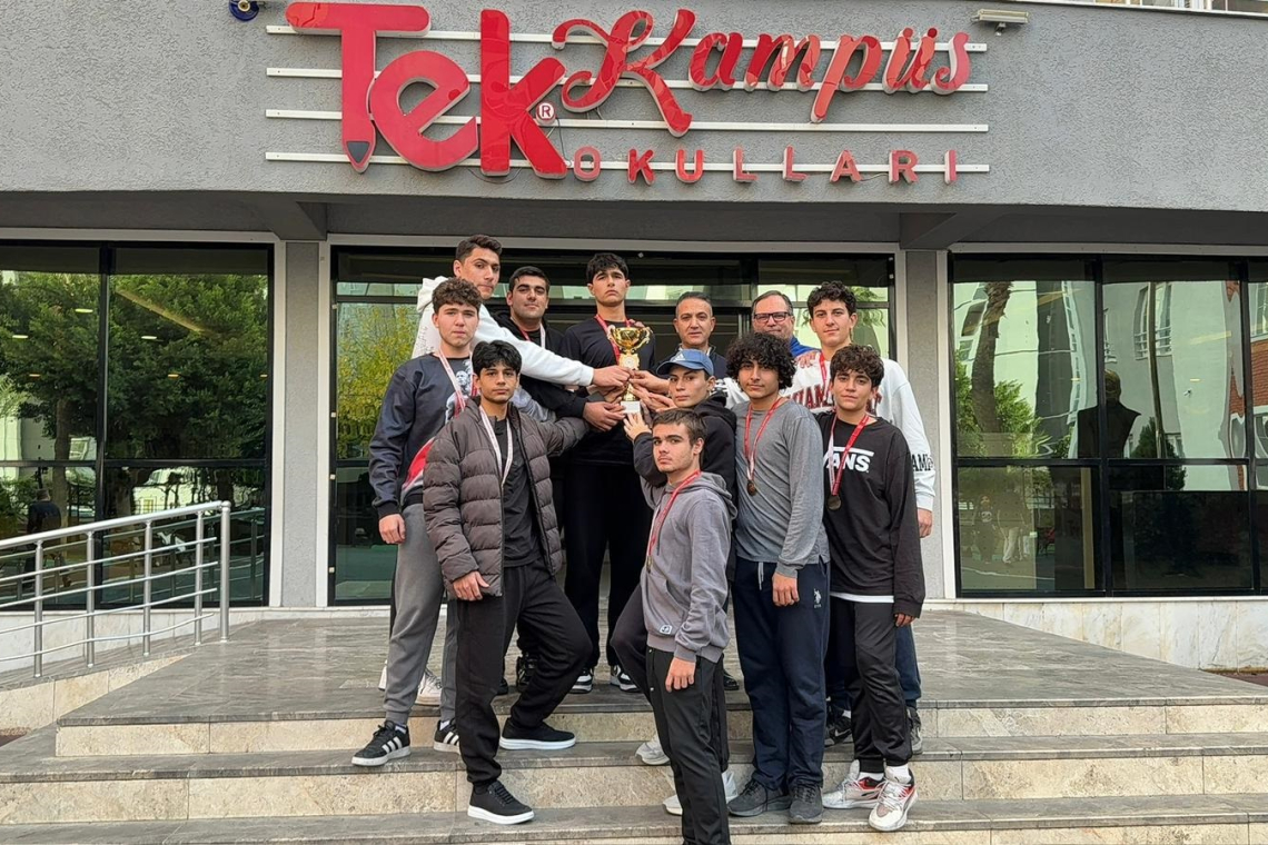 TEK KAMPÜS OKULLARI HATAY ŞAMPİYONU OLDU