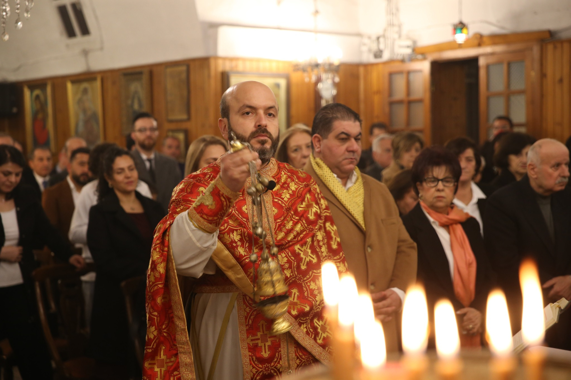 NOEL'DE DÜNYA BARIŞI İÇİN DUA 