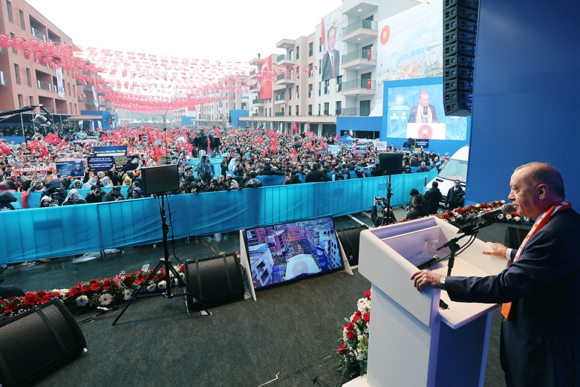 ERDOĞAN'DAN HATAY'A MESAJ: SİZİ ASLA YALNIZ BIRAKMAYACAĞIZ