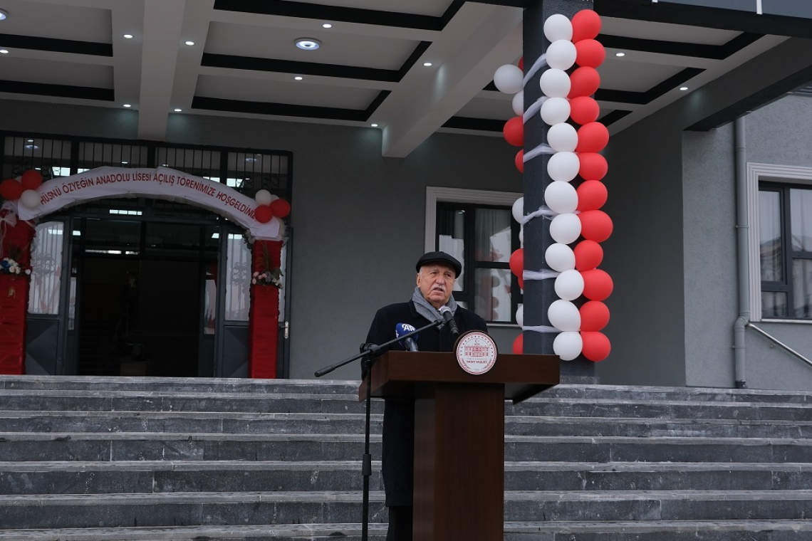 Hatay Hüsnü Özyeğin Anadolu Lisesi Eğitime Başladı