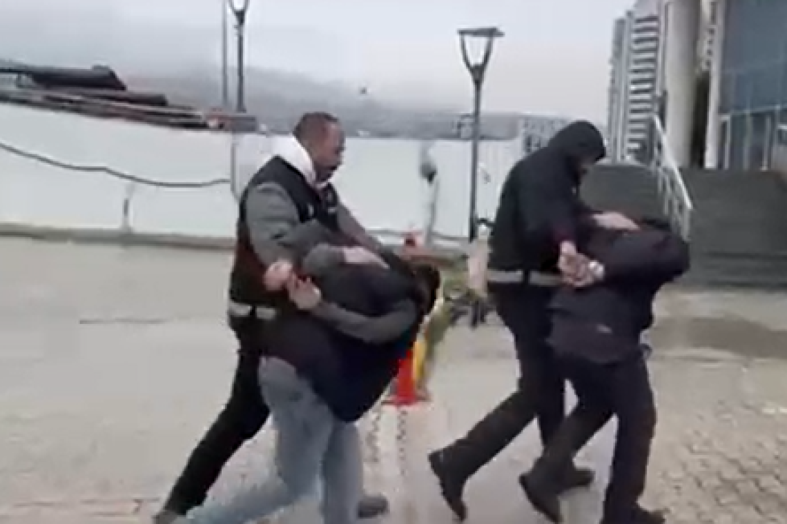 Hatay'da Aranan Üç Şahıs Polise Yakalandı