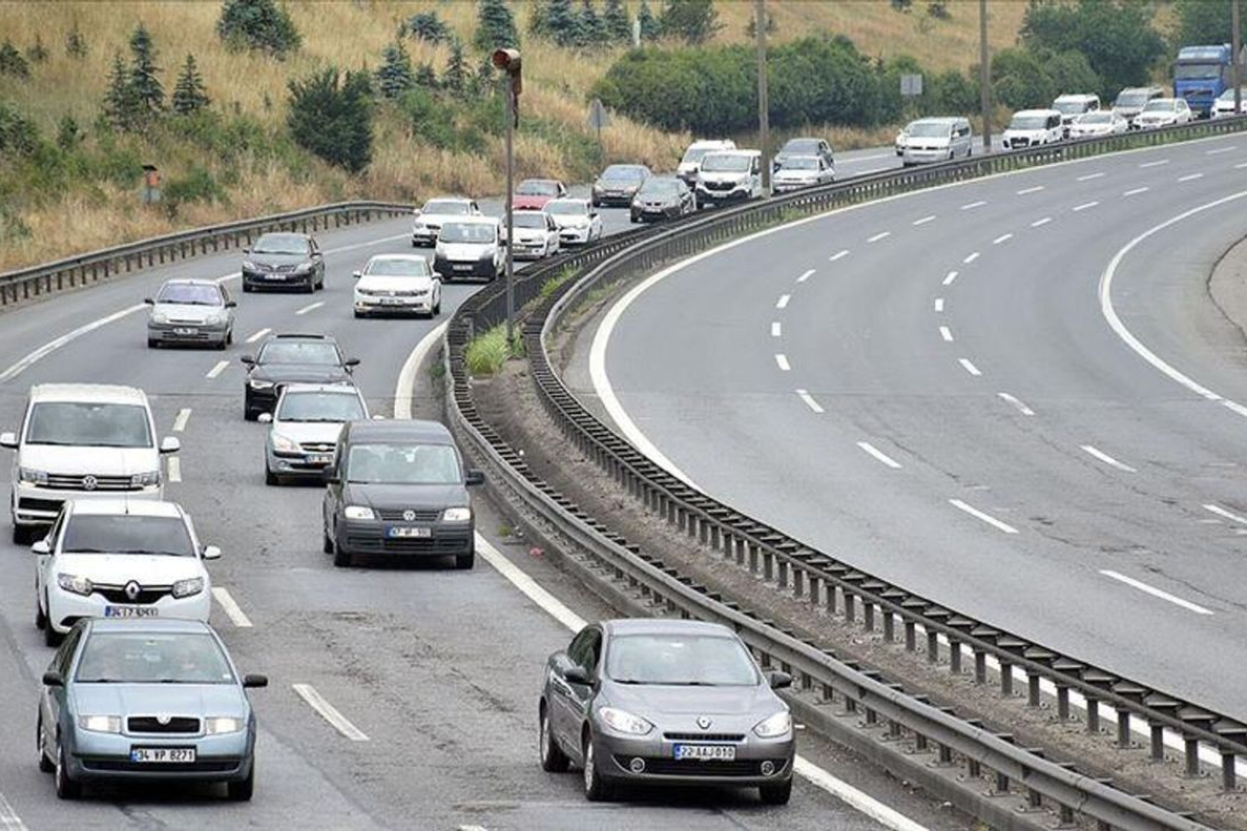 Bakan Uraloğlu'dan Nakliyecilere Şok Açıklama: Otoyollara Alternatif Güzergahlar Var
