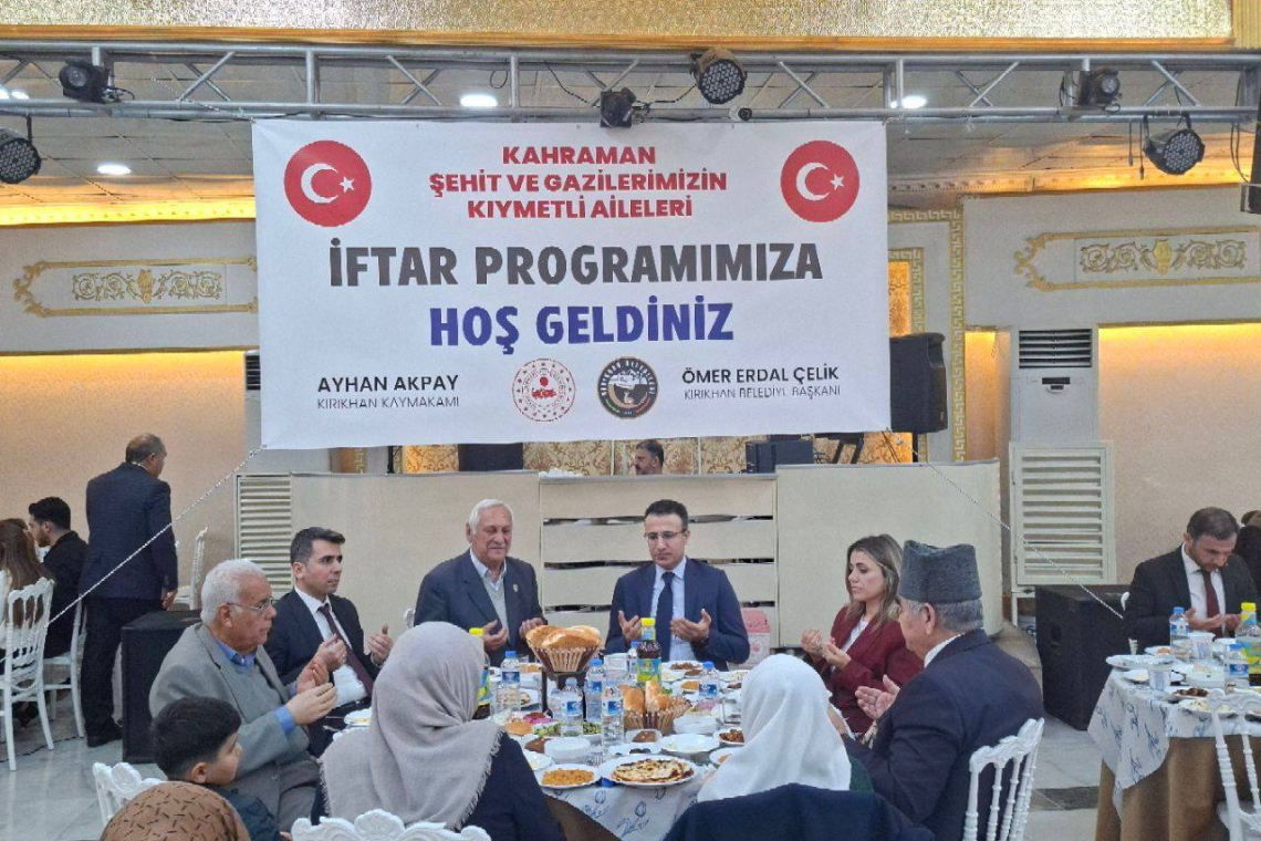 KIRIKHAN'DA İFTAR SOFRASININ KONUKLARI ŞEHİT AİLELERİ VE GAZİLER