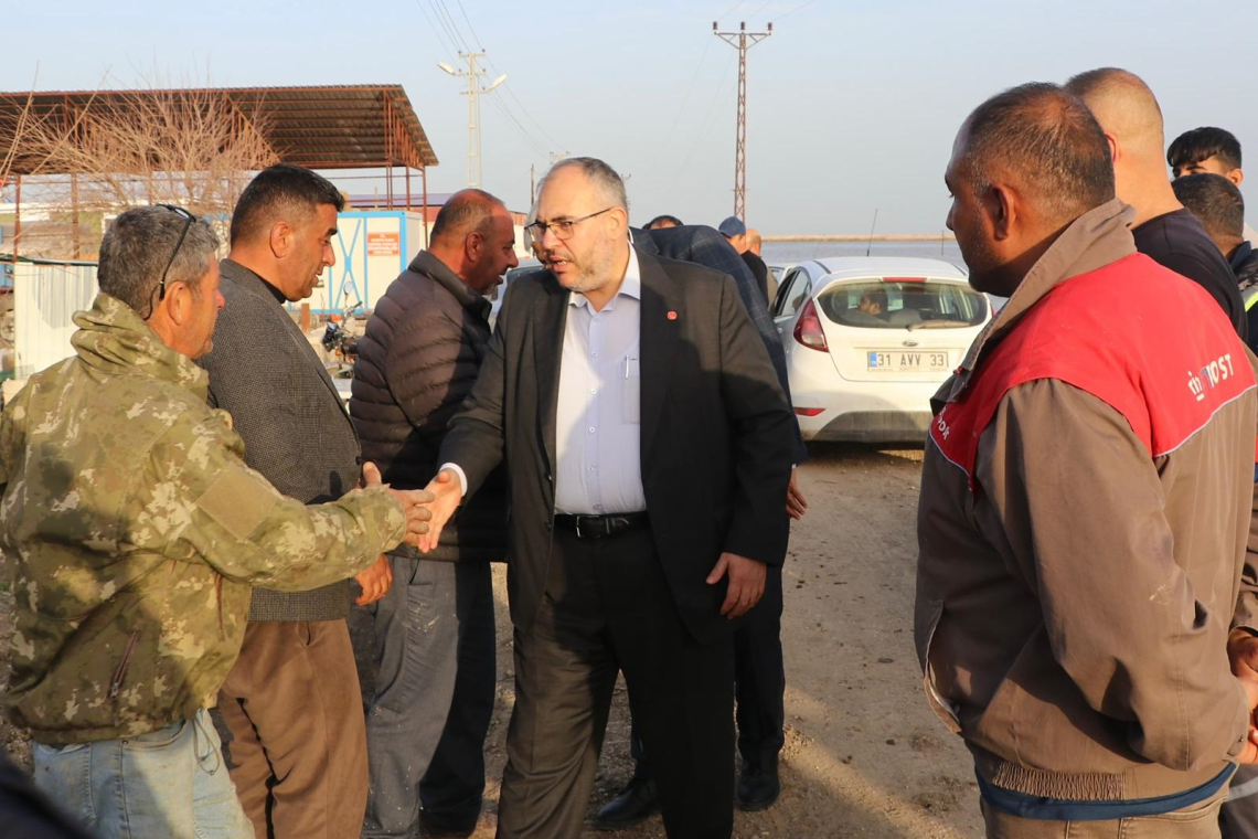 ÇALIŞKAN'DAN HATAY'DA SEL ÖNERGESİ