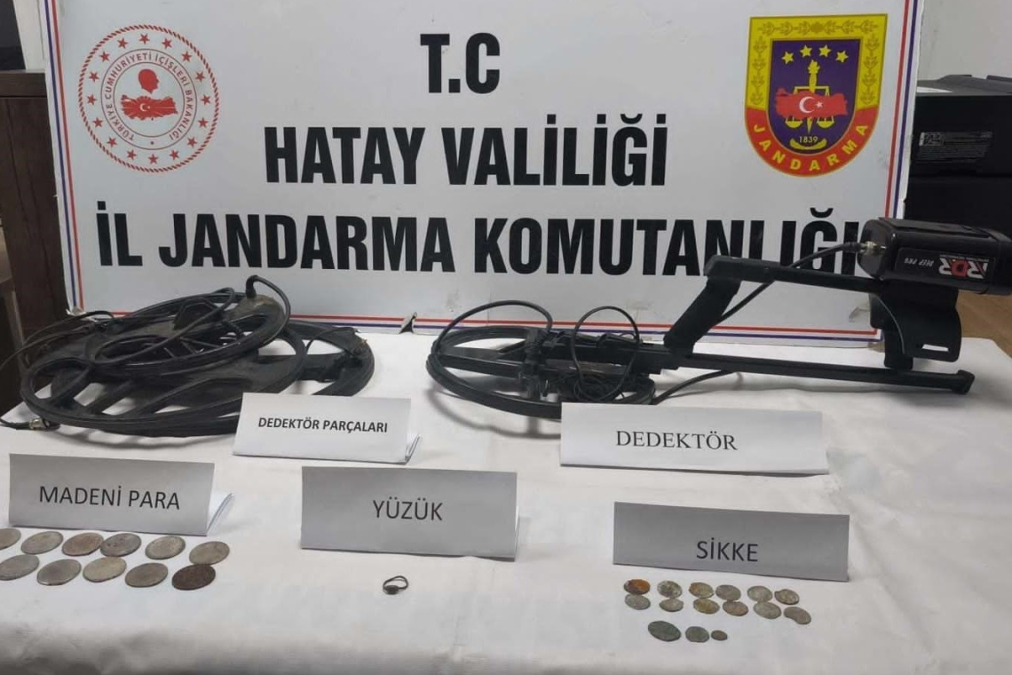 Jandarma Define Avcılarına Göz Açtırmadı
