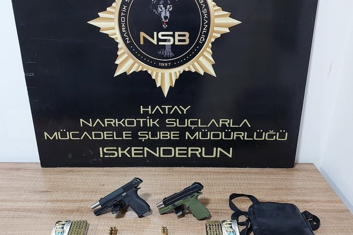 Uyuşturucu ve Silah Ele Geçirildi