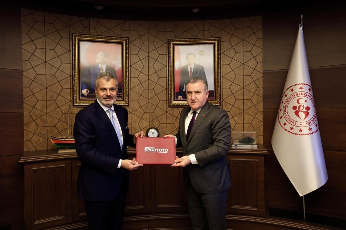 HBB BAŞKANI ÖNTÜRK’TEN BAKAN BAK’A ZİYARET