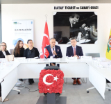 KADINLARA YENİ FIRSATLAR TANIMAK