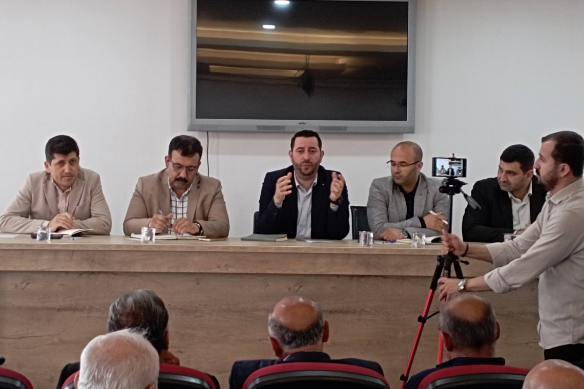 KARAÇAY: 21.YÜZ YILDAYIZ BAZI MAHALLERİMİZDE SU ŞEBEKESİ YOK!