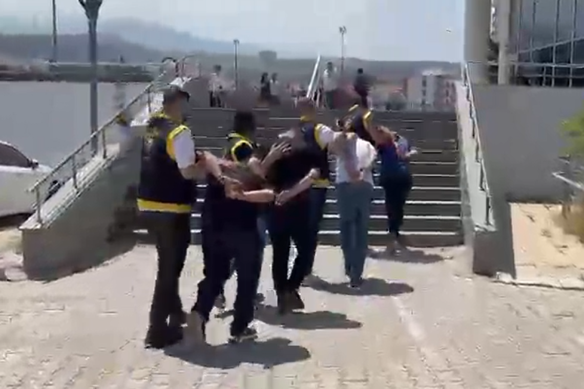 Aranan Dört Kişi Cezaevine Teslim Edildi
