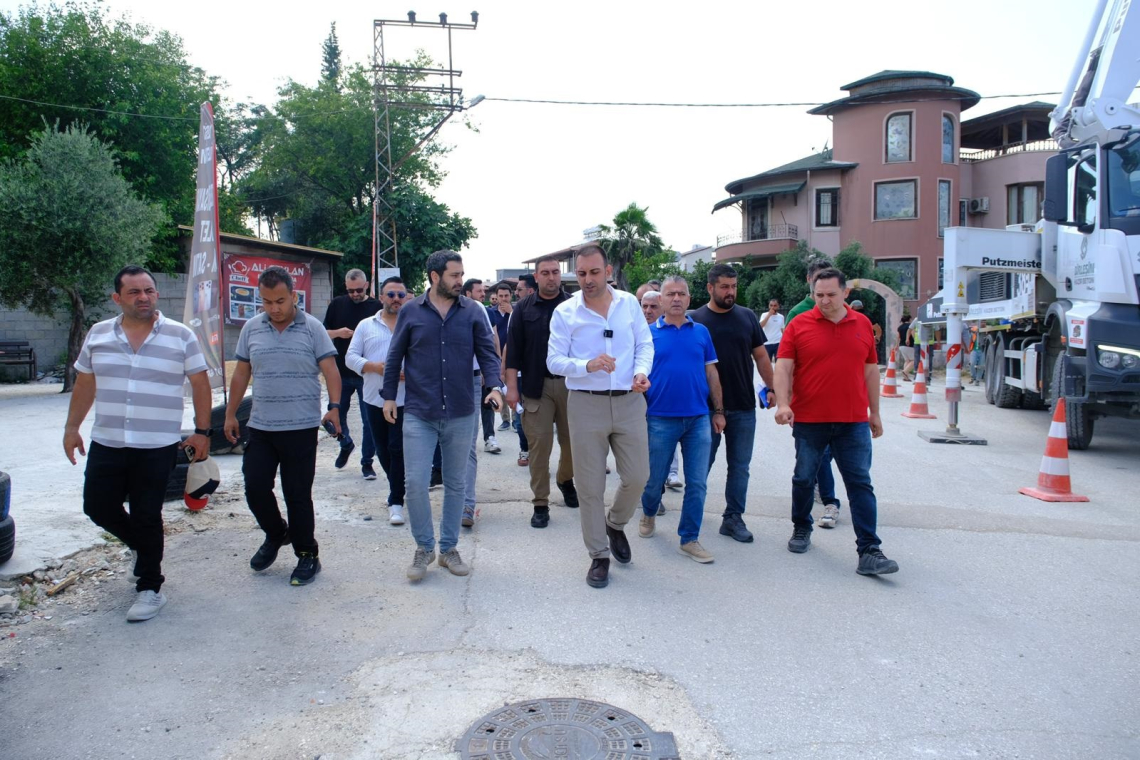BAŞKAN ÖZGÜN: DEFNE’NİN PRESTİJ CADDESİ İÇİN START VERİLDİ