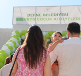  DEFNE ÇOCUK EBEVEYN ATÖLYESİ AÇILDI