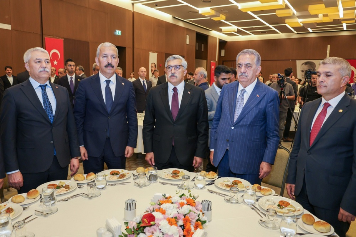 Yazıcı: Biz Size Güveniyoruz, Siz De Bize Güvenin