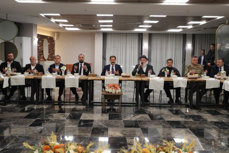 603862658jpeg.jpg