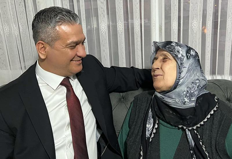 bayrakdar604865449_n.jpg