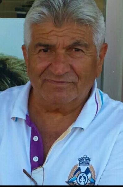 uçar753070401_n.jpg